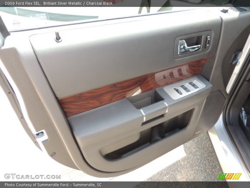 Brilliant Silver Metallic / Charcoal Black 2009 Ford Flex SEL