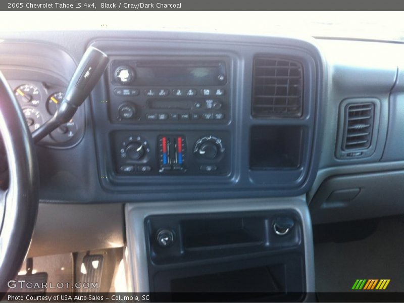 Black / Gray/Dark Charcoal 2005 Chevrolet Tahoe LS 4x4
