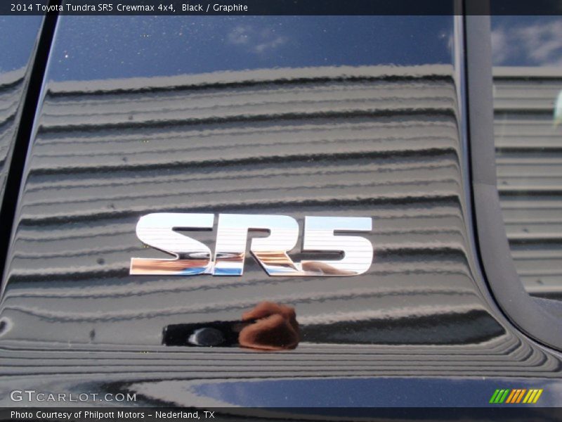 Black / Graphite 2014 Toyota Tundra SR5 Crewmax 4x4