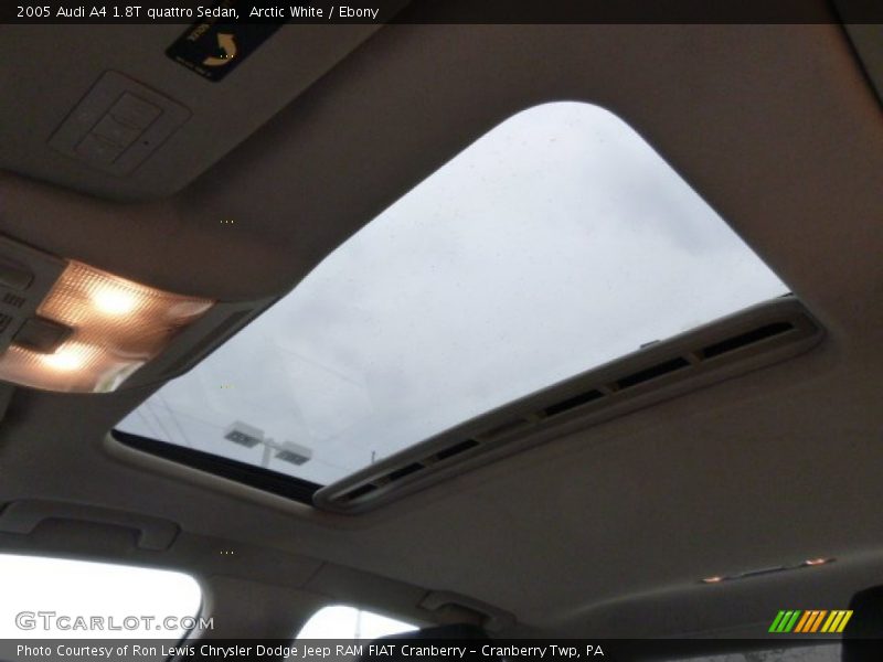 Arctic White / Ebony 2005 Audi A4 1.8T quattro Sedan