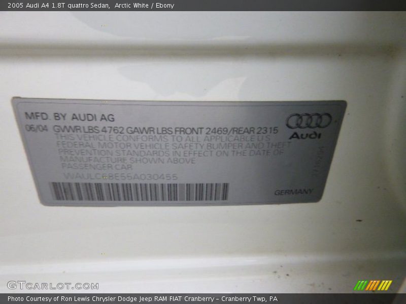 Arctic White / Ebony 2005 Audi A4 1.8T quattro Sedan