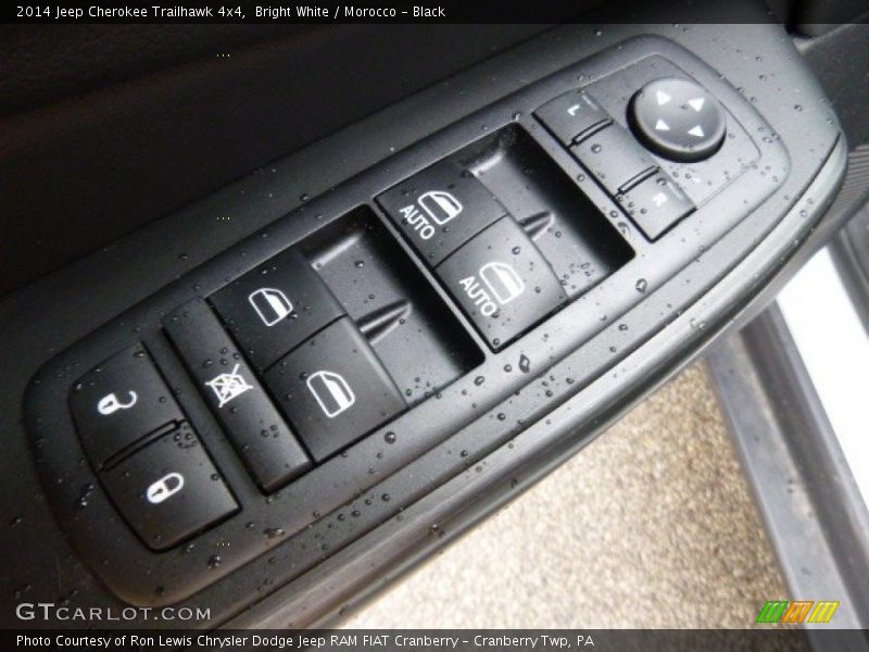 Bright White / Morocco - Black 2014 Jeep Cherokee Trailhawk 4x4