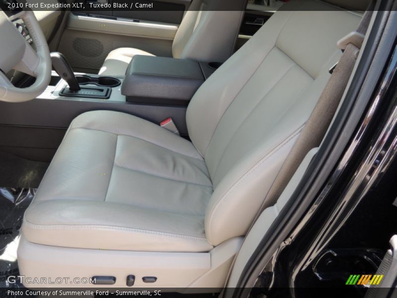 Tuxedo Black / Camel 2010 Ford Expedition XLT