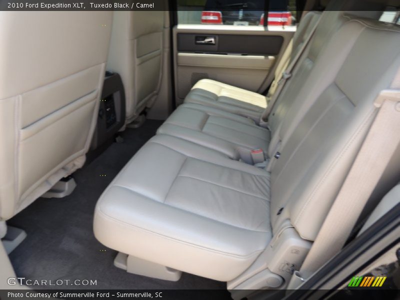Tuxedo Black / Camel 2010 Ford Expedition XLT