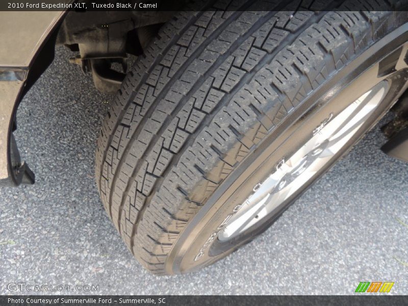 Tuxedo Black / Camel 2010 Ford Expedition XLT