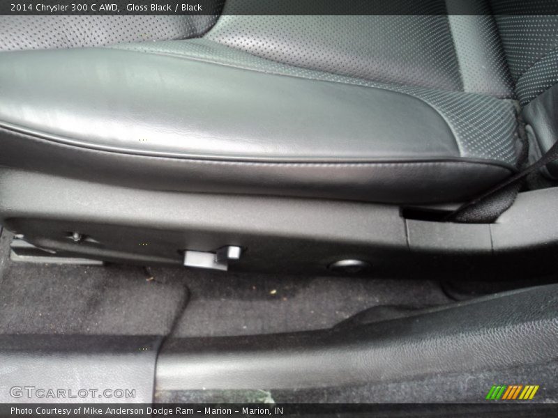 Gloss Black / Black 2014 Chrysler 300 C AWD