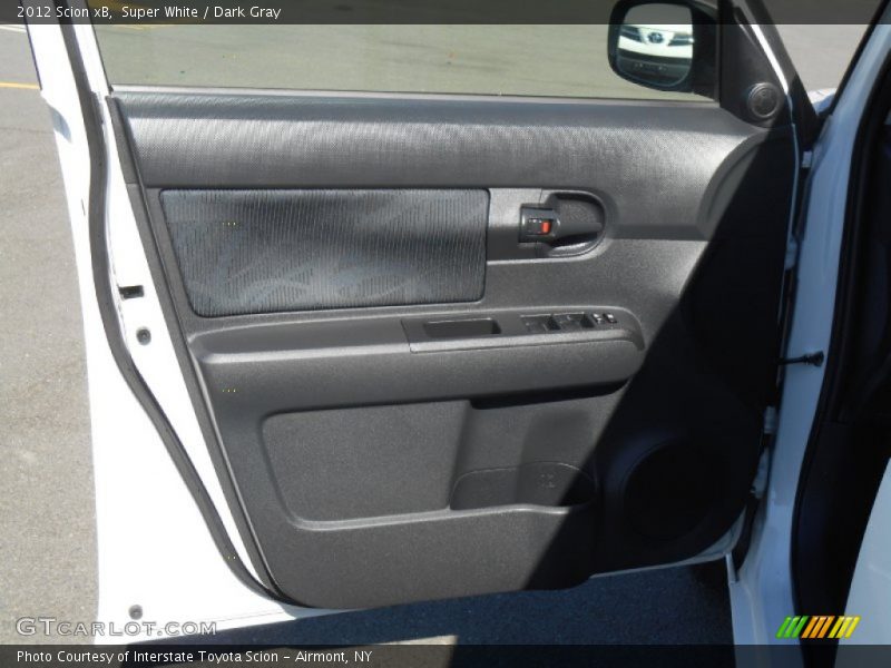 Super White / Dark Gray 2012 Scion xB