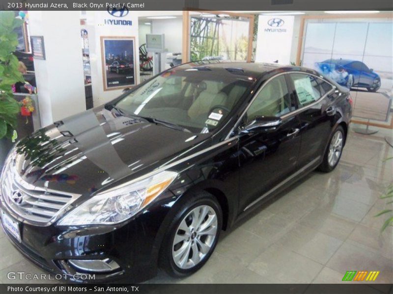 Black Onyx Pearl / Camel 2013 Hyundai Azera