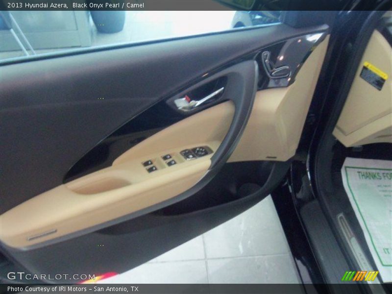 Black Onyx Pearl / Camel 2013 Hyundai Azera
