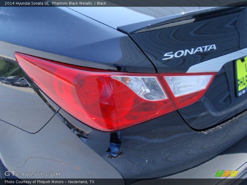 Phantom Black Metallic / Black 2014 Hyundai Sonata SE
