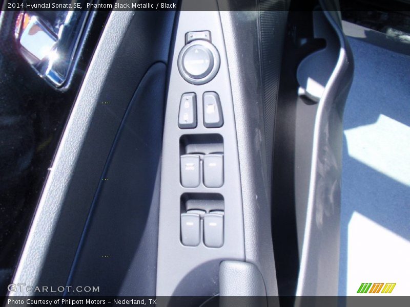 Phantom Black Metallic / Black 2014 Hyundai Sonata SE