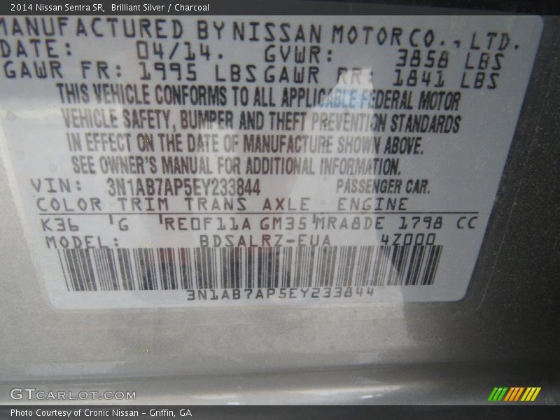 Brilliant Silver / Charcoal 2014 Nissan Sentra SR