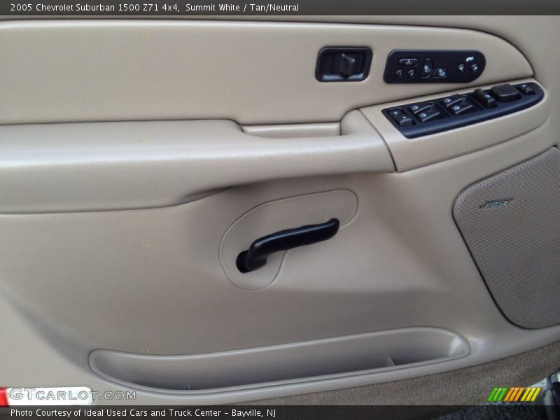 Summit White / Tan/Neutral 2005 Chevrolet Suburban 1500 Z71 4x4