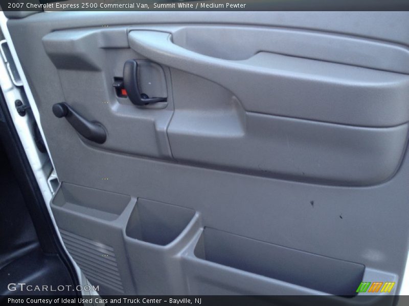 Summit White / Medium Pewter 2007 Chevrolet Express 2500 Commercial Van