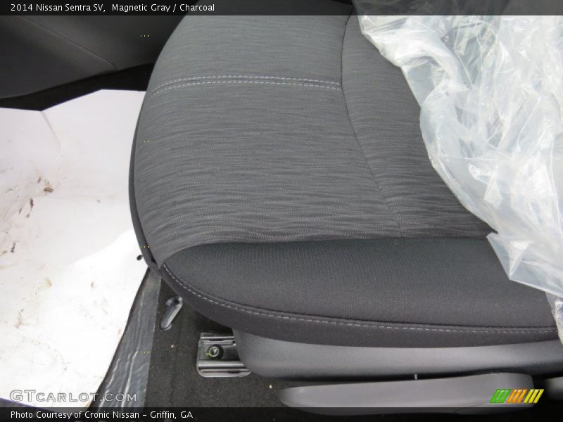 Magnetic Gray / Charcoal 2014 Nissan Sentra SV