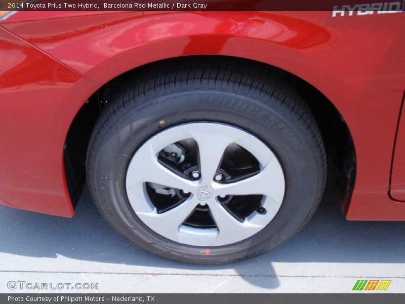 Barcelona Red Metallic / Dark Gray 2014 Toyota Prius Two Hybrid