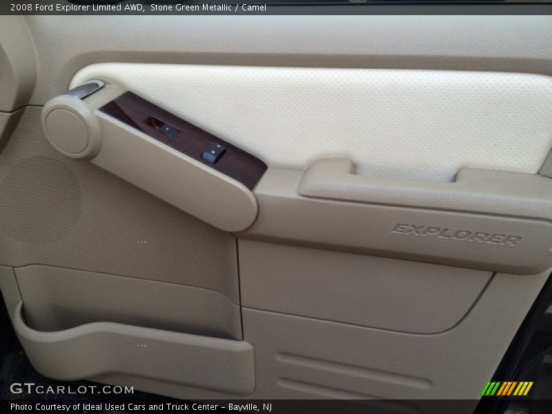 Stone Green Metallic / Camel 2008 Ford Explorer Limited AWD