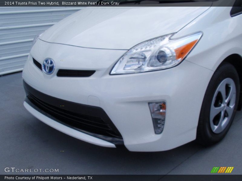 Blizzard White Pearl / Dark Gray 2014 Toyota Prius Two Hybrid