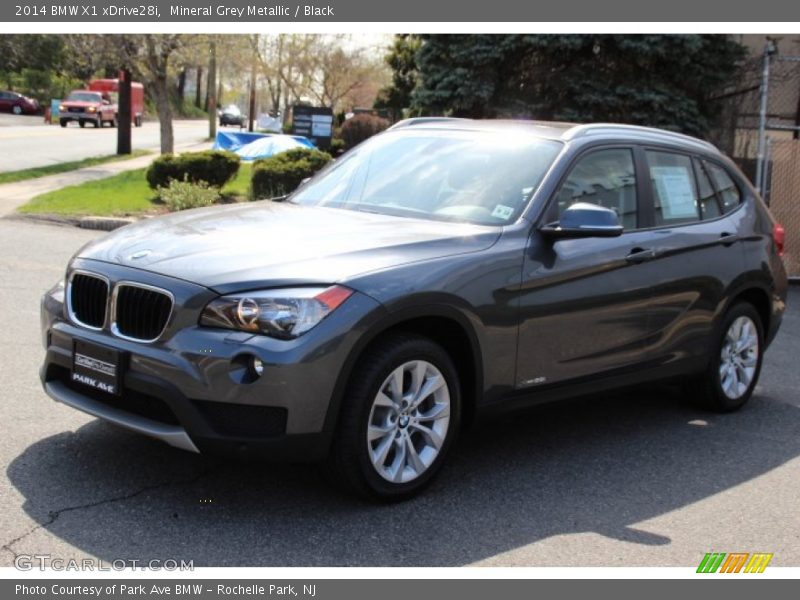 Mineral Grey Metallic / Black 2014 BMW X1 xDrive28i