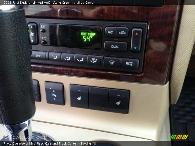 Stone Green Metallic / Camel 2008 Ford Explorer Limited AWD