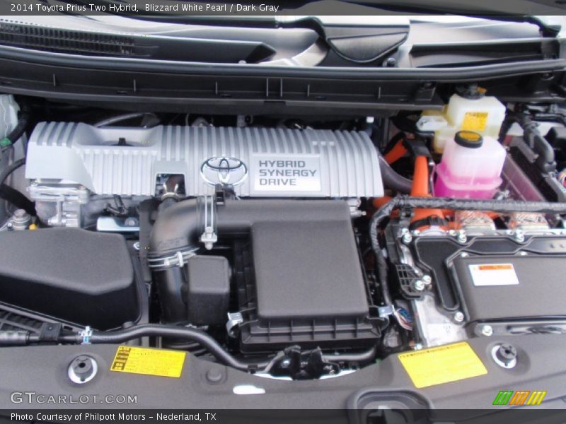 Blizzard White Pearl / Dark Gray 2014 Toyota Prius Two Hybrid