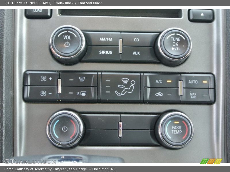 Ebony Black / Charcoal Black 2011 Ford Taurus SEL AWD