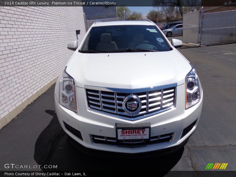 Platinum Ice Tricoat / Caramel/Ebony 2014 Cadillac SRX Luxury