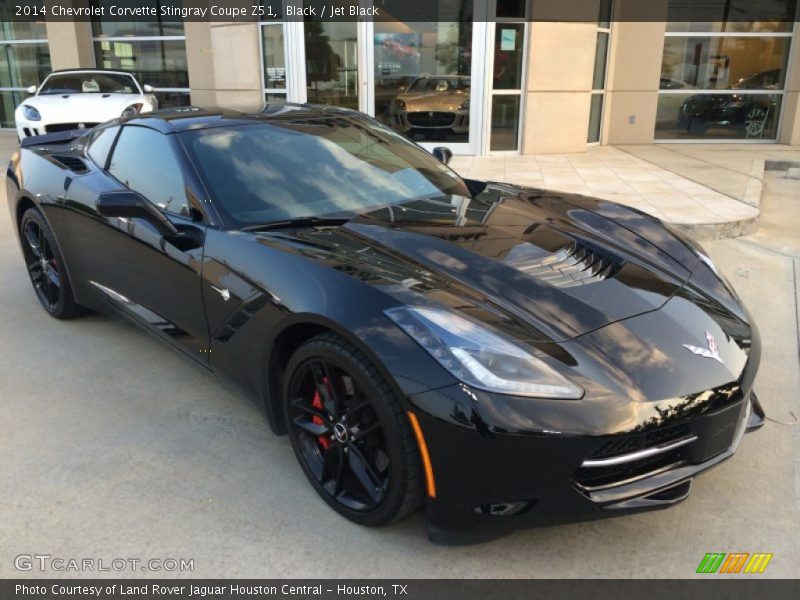 Front 3/4 View of 2014 Corvette Stingray Coupe Z51