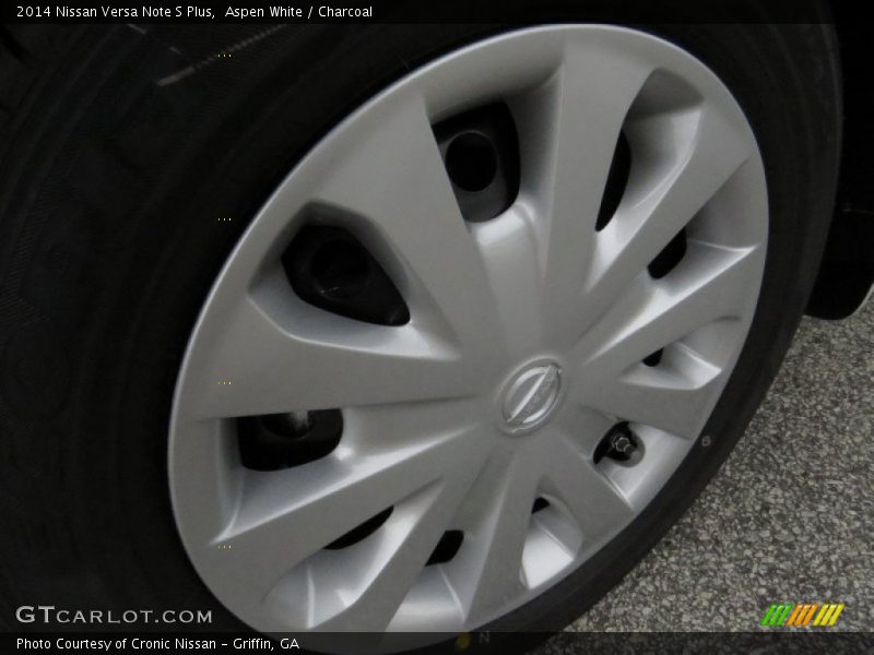 Aspen White / Charcoal 2014 Nissan Versa Note S Plus