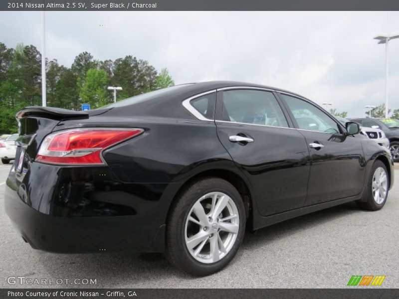 Super Black / Charcoal 2014 Nissan Altima 2.5 SV