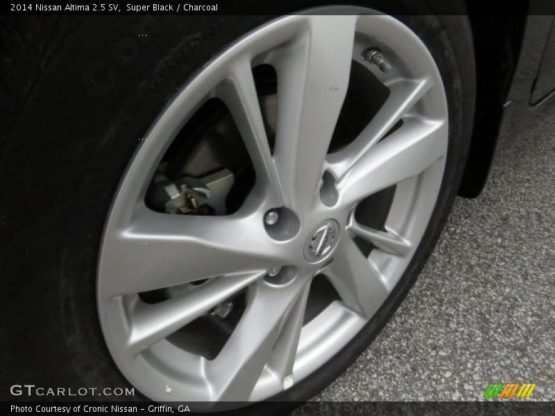 Super Black / Charcoal 2014 Nissan Altima 2.5 SV