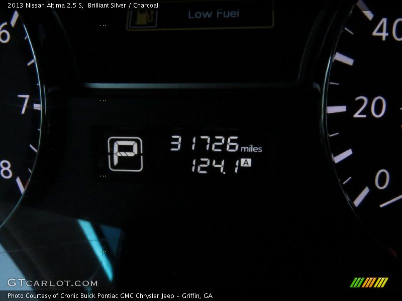 Brilliant Silver / Charcoal 2013 Nissan Altima 2.5 S