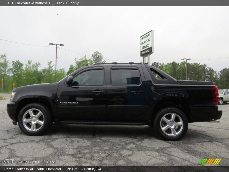 Black / Ebony 2011 Chevrolet Avalanche LS