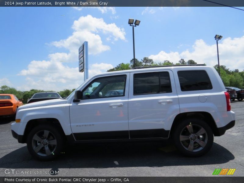 Bright White / Dark Slate Gray 2014 Jeep Patriot Latitude