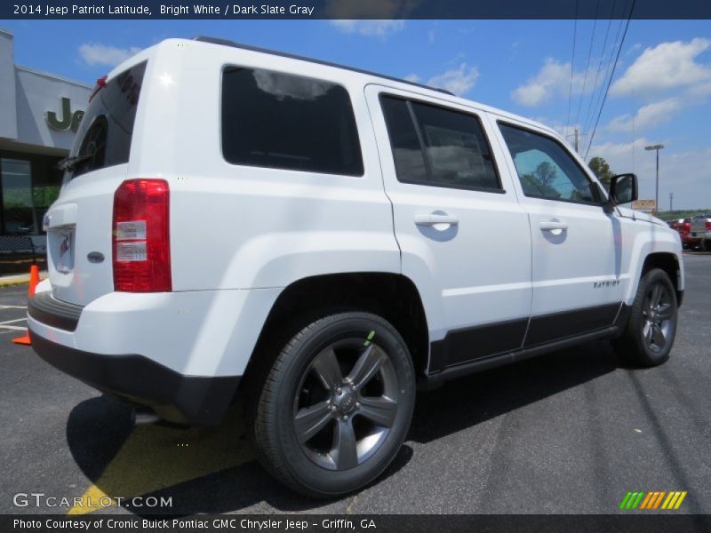 Bright White / Dark Slate Gray 2014 Jeep Patriot Latitude