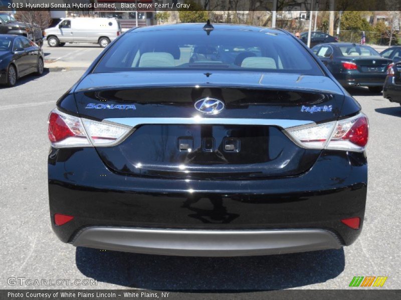 Black Onyx Pearl / Gray 2013 Hyundai Sonata Hybrid Limited
