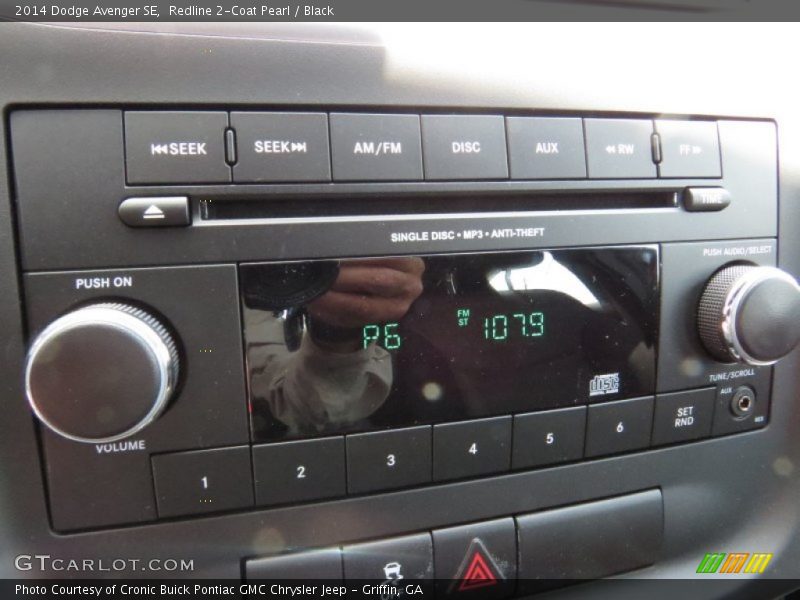 Redline 2-Coat Pearl / Black 2014 Dodge Avenger SE