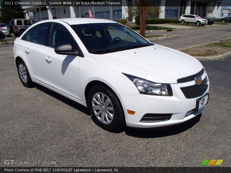 Summit White / Jet Black/Medium Titanium 2011 Chevrolet Cruze LS