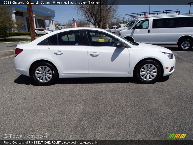 Summit White / Jet Black/Medium Titanium 2011 Chevrolet Cruze LS