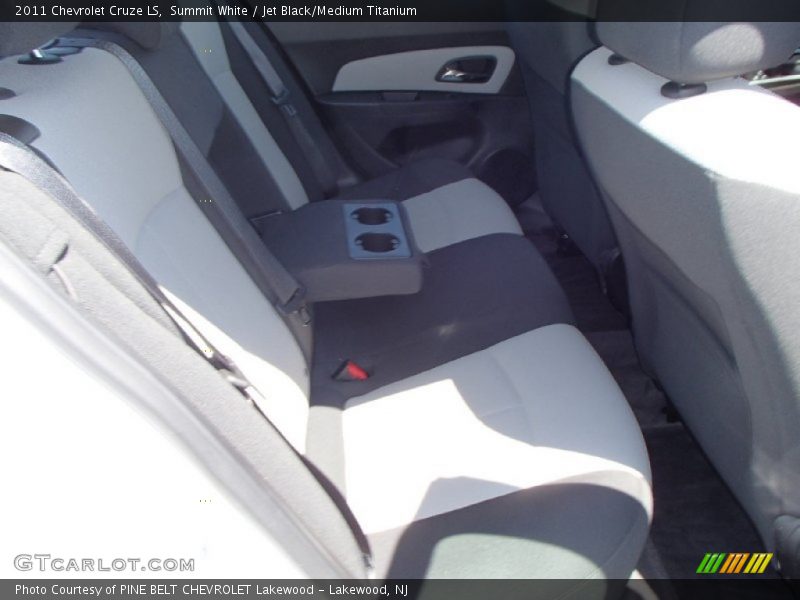 Summit White / Jet Black/Medium Titanium 2011 Chevrolet Cruze LS
