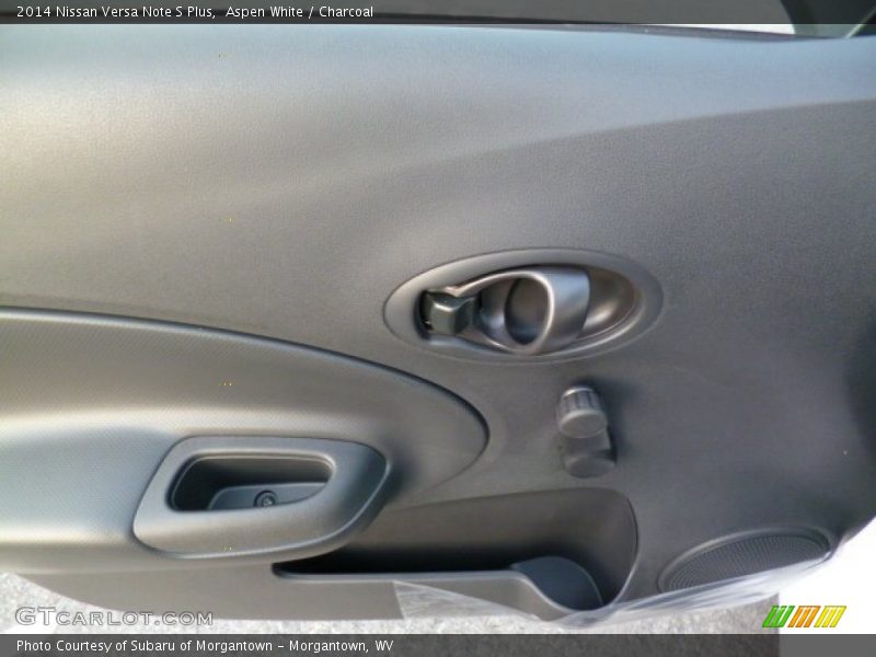 Aspen White / Charcoal 2014 Nissan Versa Note S Plus