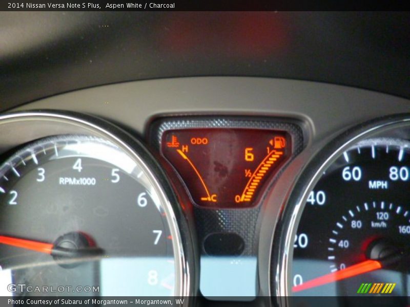 Aspen White / Charcoal 2014 Nissan Versa Note S Plus