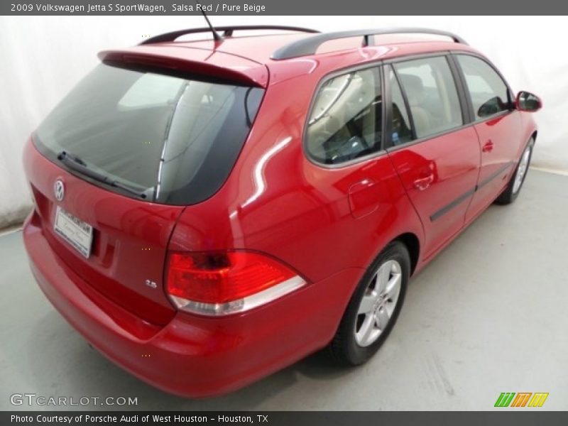 Salsa Red / Pure Beige 2009 Volkswagen Jetta S SportWagen