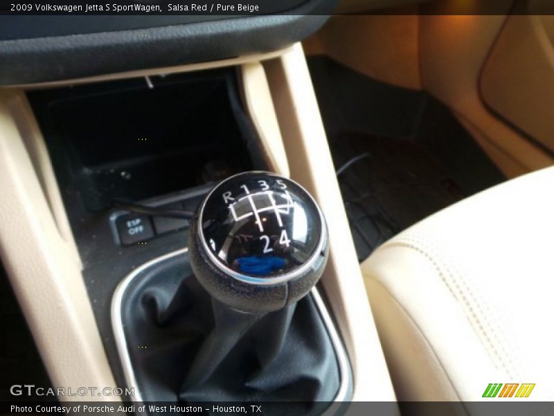 Salsa Red / Pure Beige 2009 Volkswagen Jetta S SportWagen