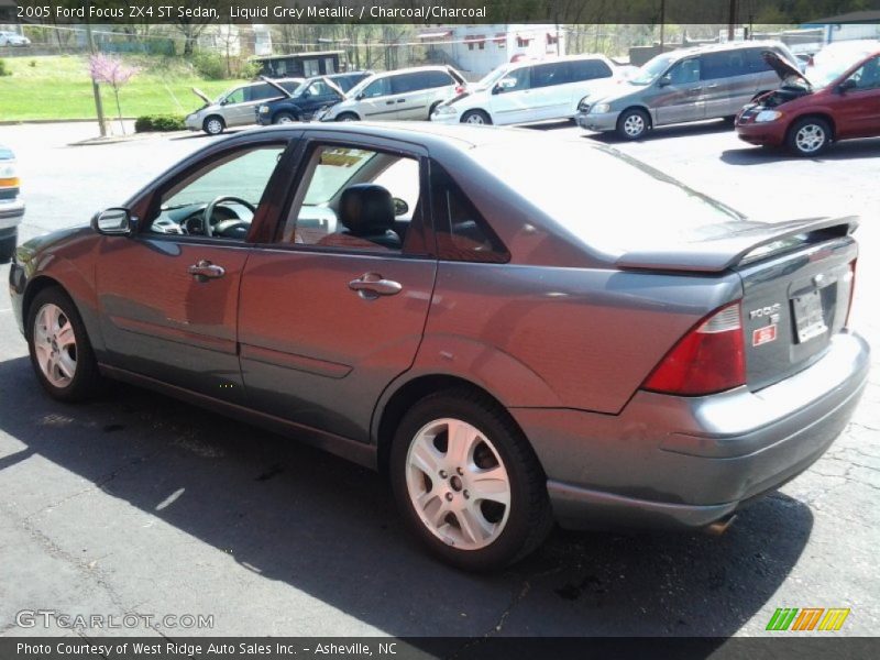 Liquid Grey Metallic / Charcoal/Charcoal 2005 Ford Focus ZX4 ST Sedan