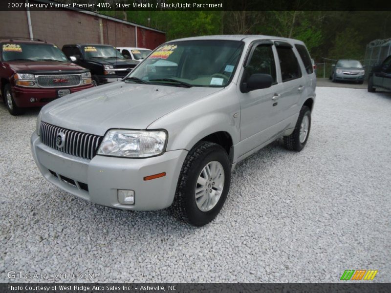 Silver Metallic / Black/Light Parchment 2007 Mercury Mariner Premier 4WD