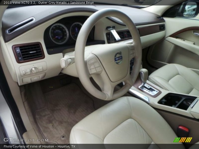 Oyster Grey Metallic / Sandstone Beige 2011 Volvo XC70 3.2