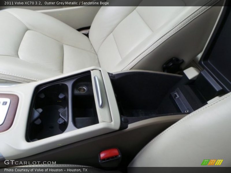 Oyster Grey Metallic / Sandstone Beige 2011 Volvo XC70 3.2