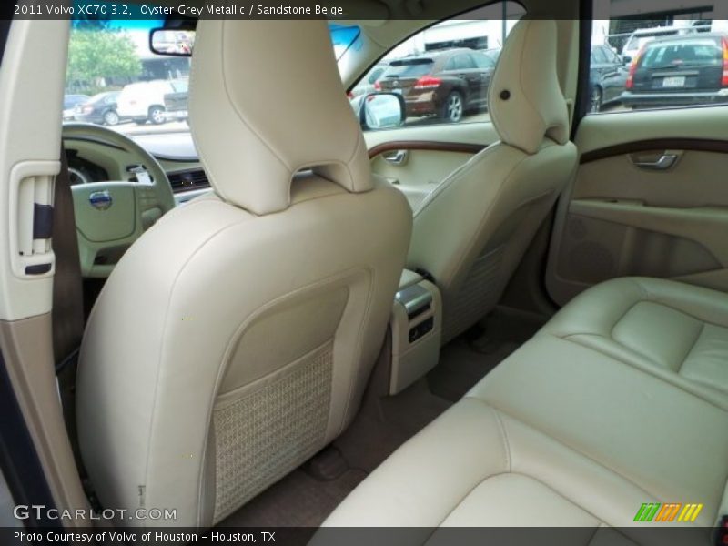 Oyster Grey Metallic / Sandstone Beige 2011 Volvo XC70 3.2