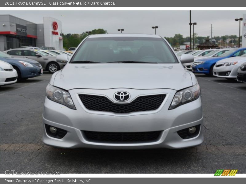 Classic Silver Metallic / Dark Charcoal 2011 Toyota Camry SE